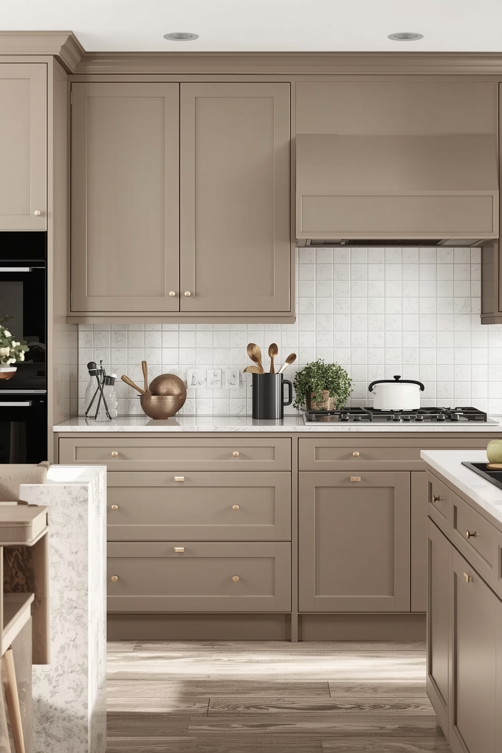 Stylish Beige Kitchen Cabinets